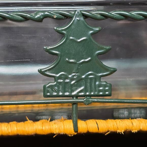 Pyrex 3 Quart Oblong Baking Dish + Metal Wicker Evergreen Tree Serve Ware Tray - Picture 7 of 10